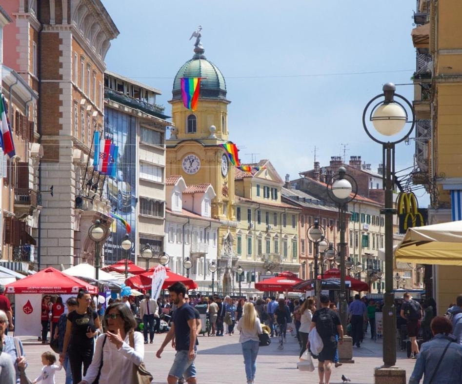 Apartman Lana Rijeka Exteriör bild